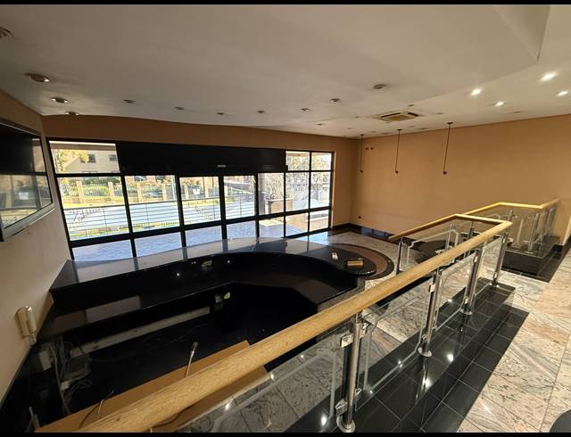 4,810M² BUILDING FOR SALE IN FERNDALE